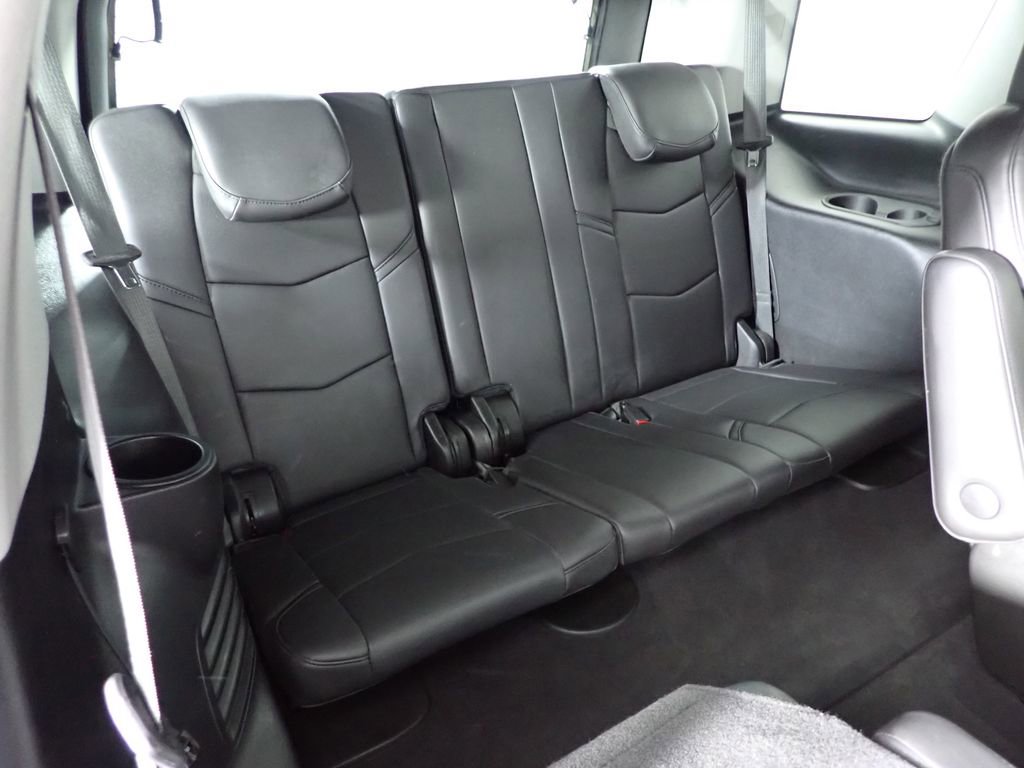 Used 2019 Cadillac Escalade 4WD image 39