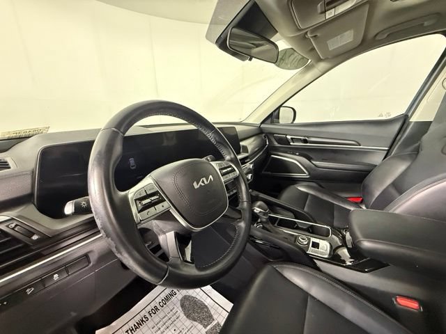 Used 2024 Kia Telluride S w/ S Sunroof Package AWD/4WD image 4