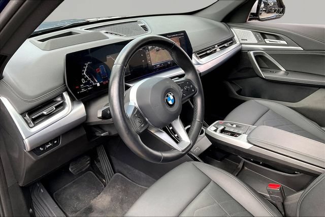 Used 2023 BMW X1 xDrive28i w/ Premium Package AWD/4WD image 12