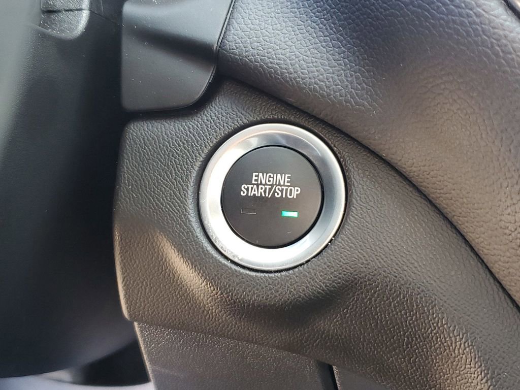 Used 2023 Chevrolet Equinox LT image 29