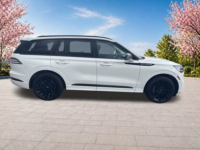 Used 2024 Lincoln Aviator Reserve w/ Jet Package AWD/4WD image 9