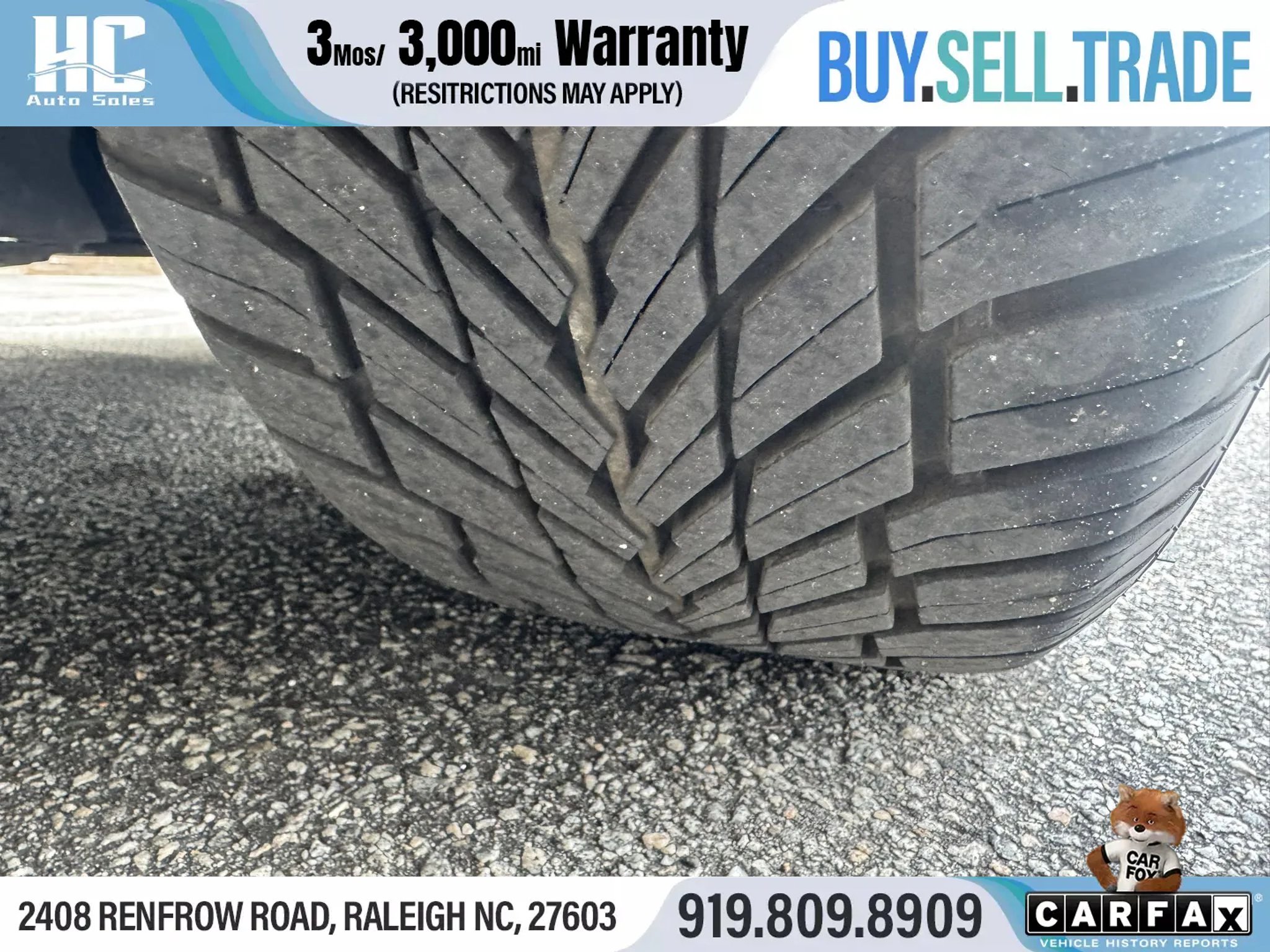 Used 2022 Toyota Corolla LE FWD image 11