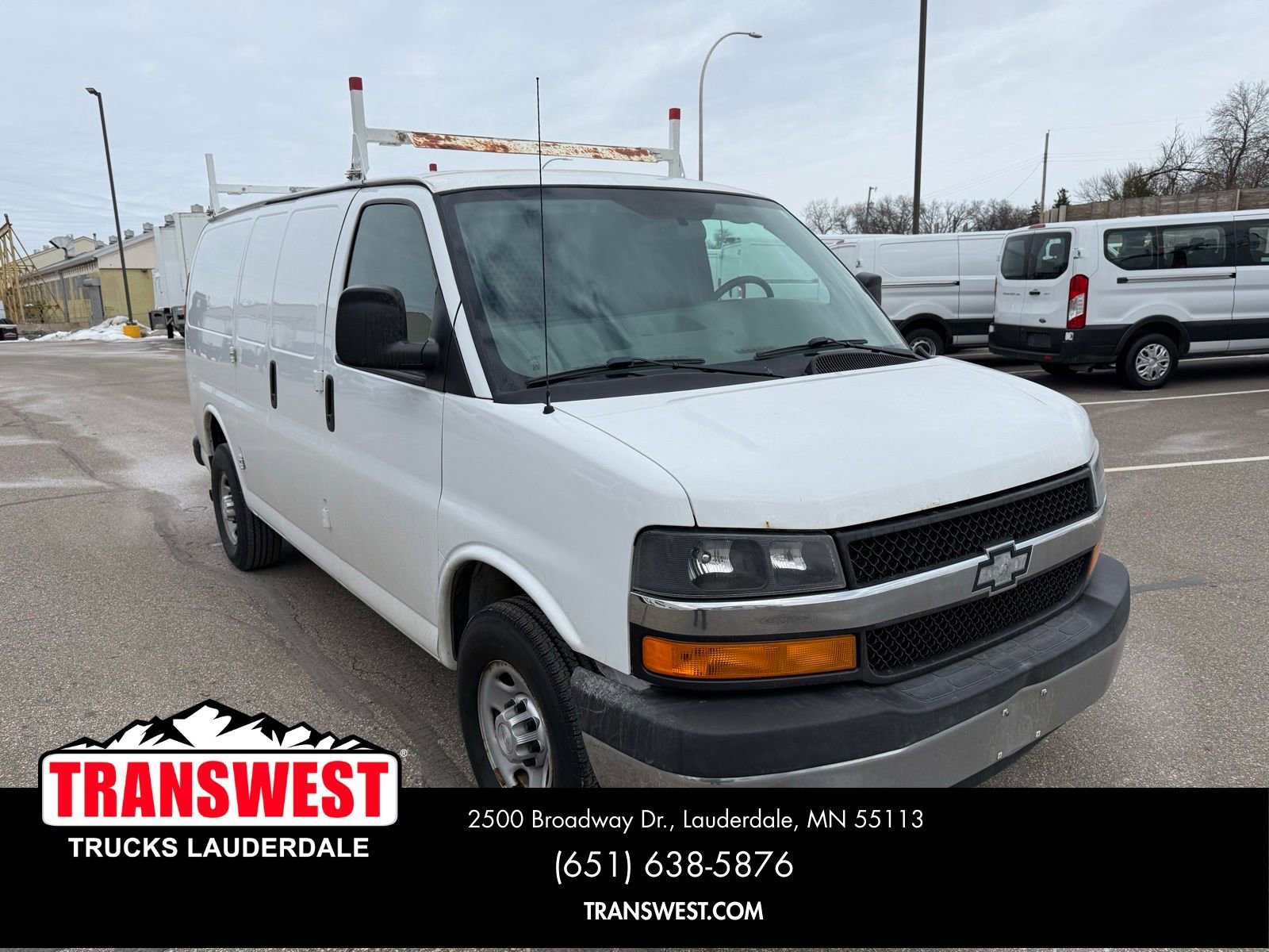 Used 2015 Chevrolet Express 2500 image 17