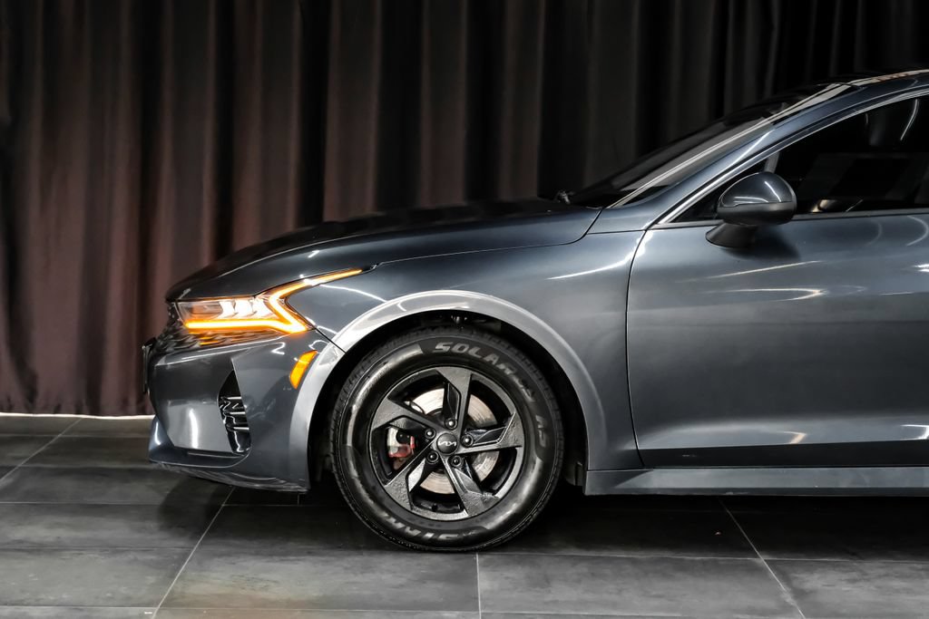 Used 2022 Kia K5 LXS FWD image 12