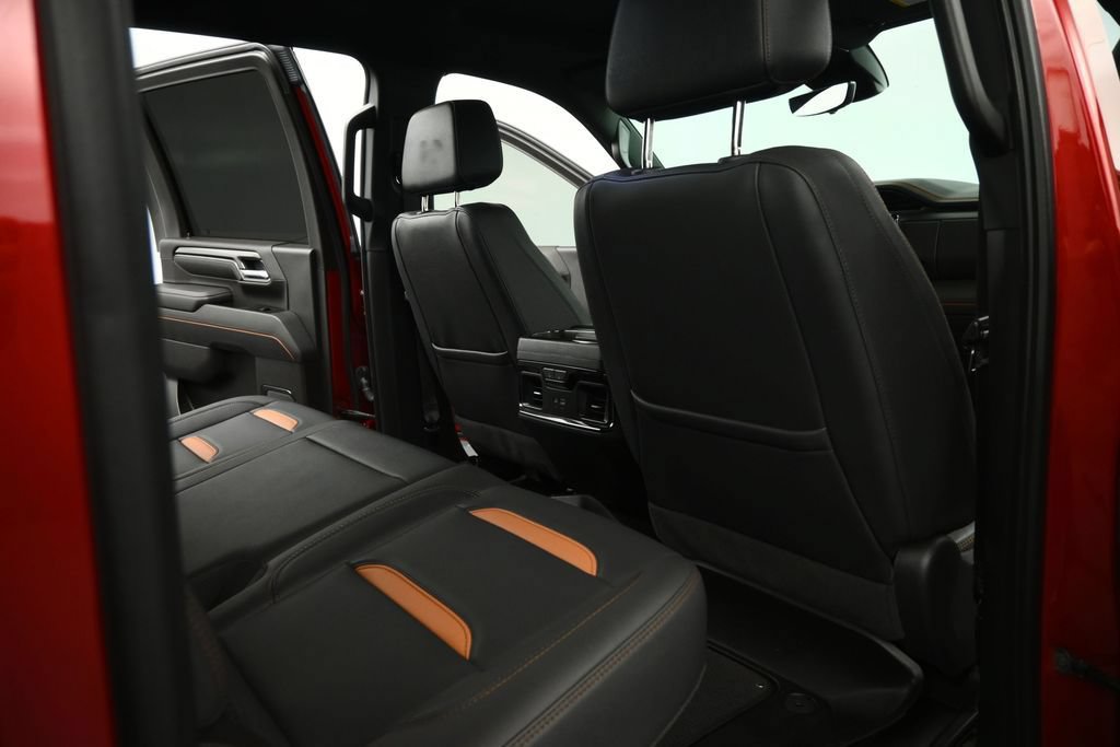 Used 2025 GMC Sierra 2500 AT4 w/ AT4 Premium Plus Package AWD/4WD image 64