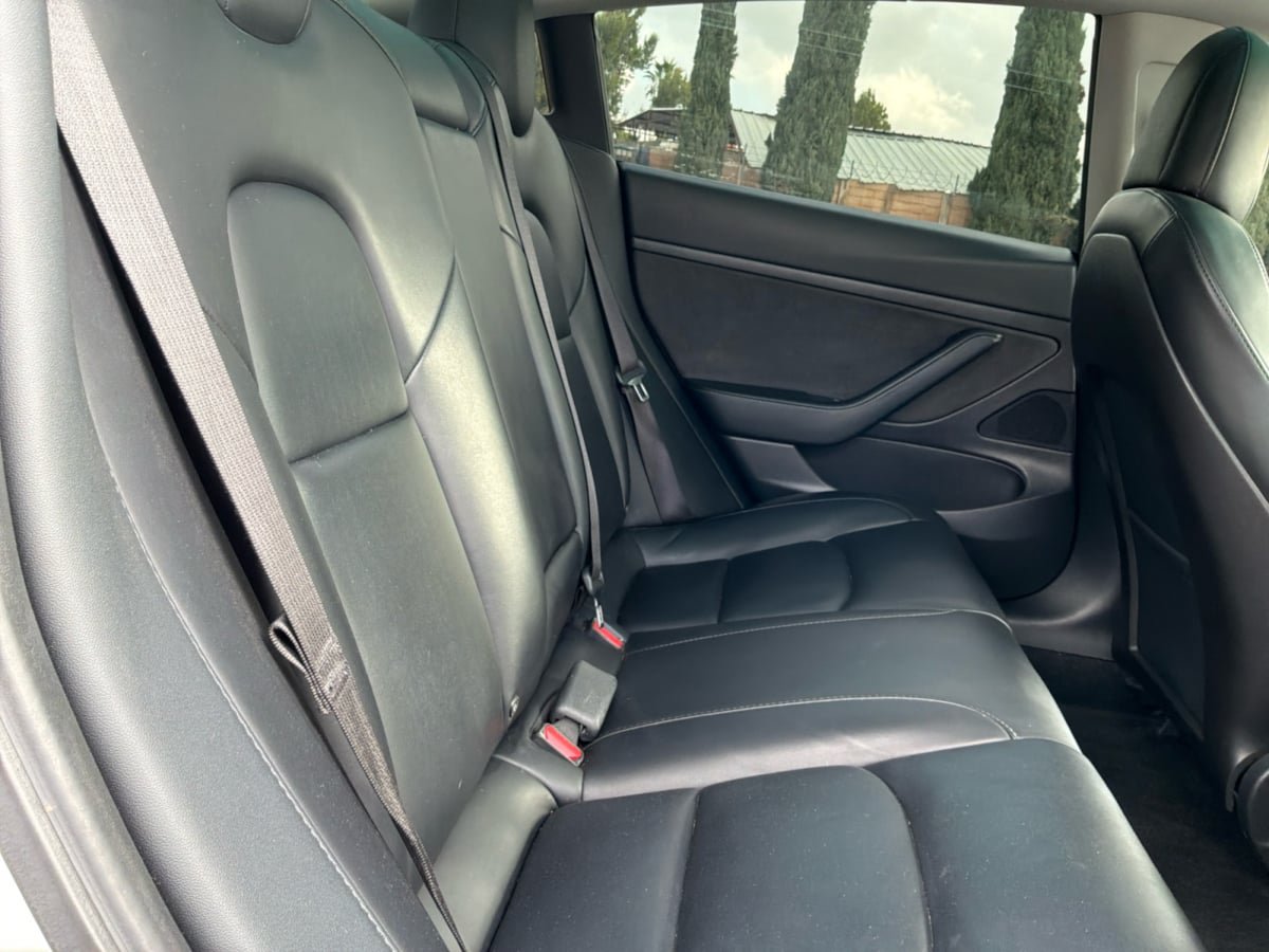 Used 2020 Tesla Model 3 Standard Range RWD image 20