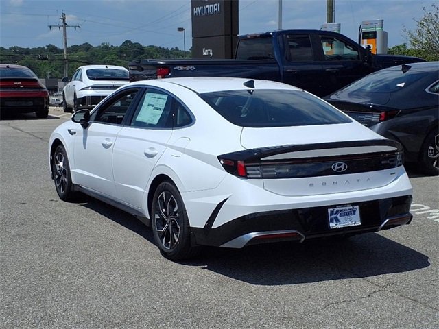 New 2025 Hyundai Sonata SEL image 5