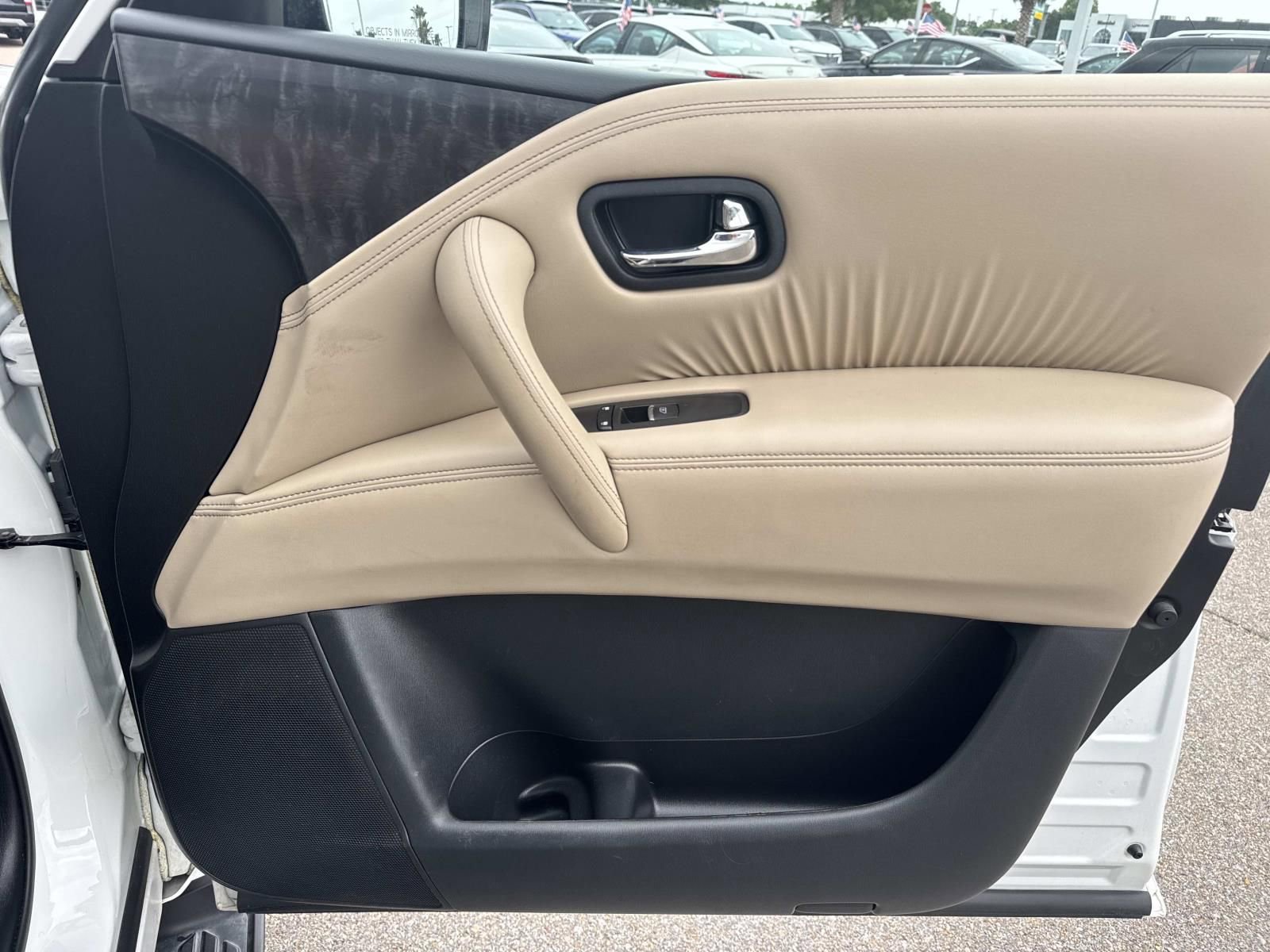 Used 2022 Nissan Armada Platinum RWD image 16