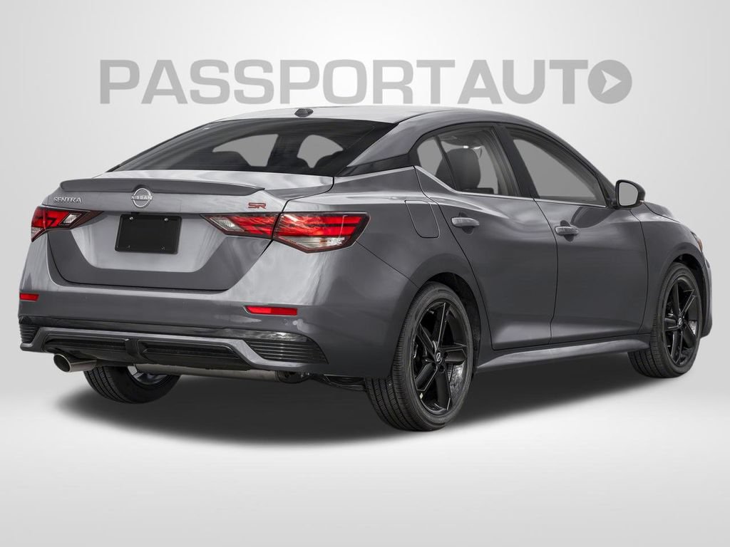 Used 2025 Nissan Sentra SR FWD image 2