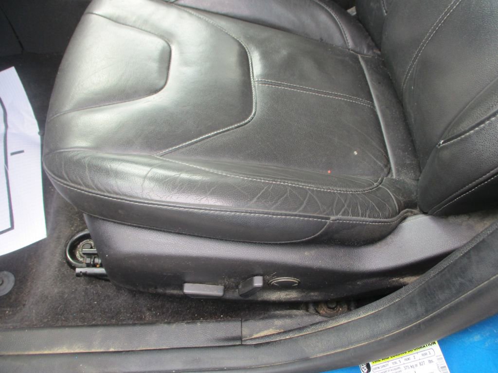 Used 2015 Ford Focus SE w/ Equipment Group 201A image 10