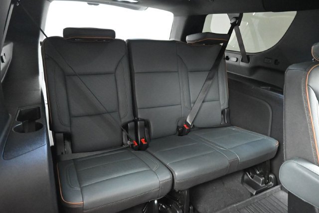Used 2026 GMC Yukon XL AT4 w/ AT4 Premium Plus Package AWD/4WD image 30