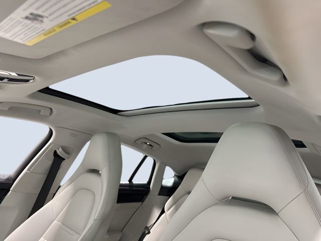 Used 2017 Porsche Panamera 4S AWD/4WD image 30