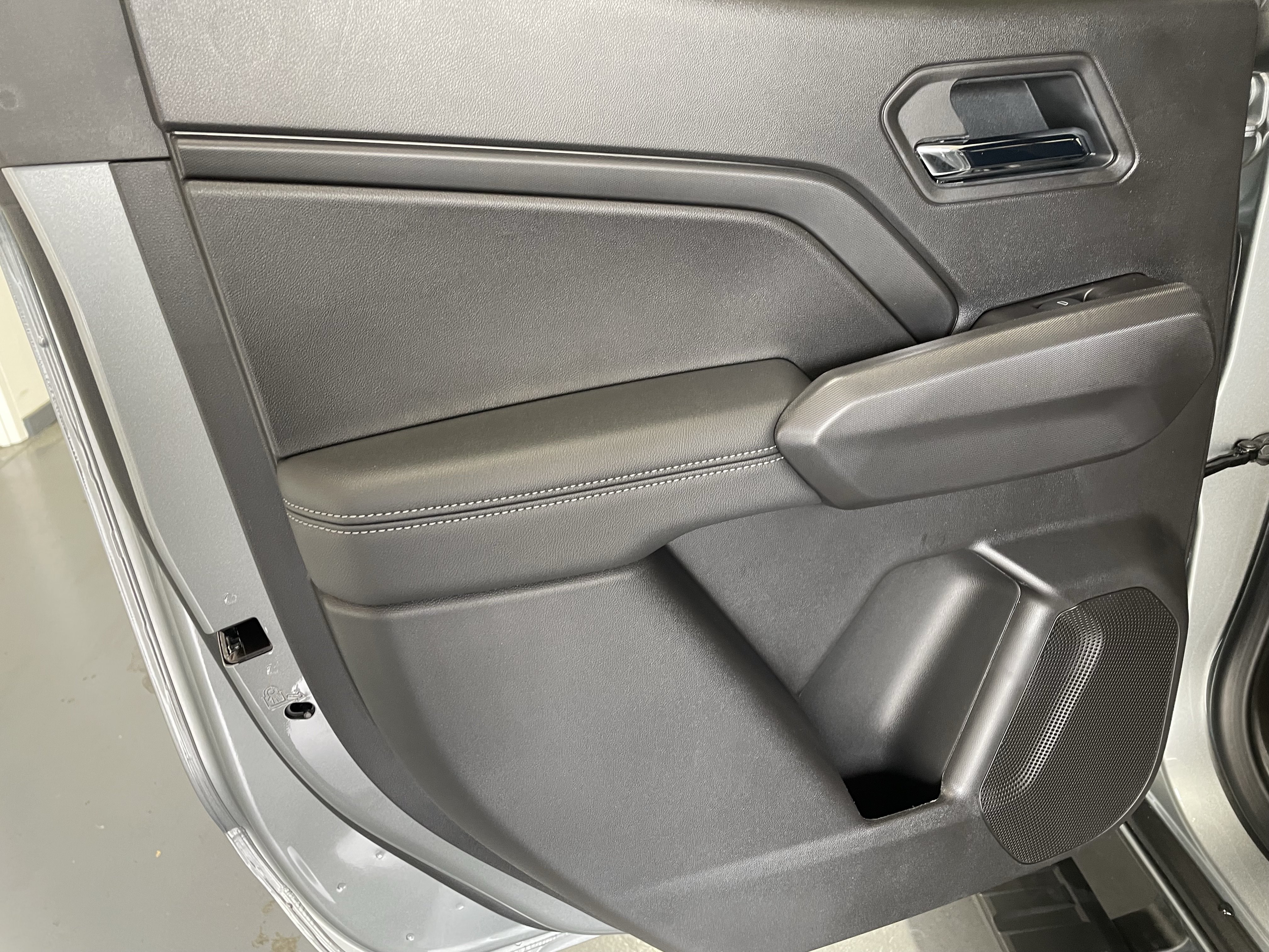 New 2026 GMC Canyon Elevation w/ Convenience Package AWD/4WD image 8