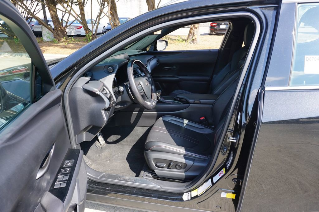 Used 2019 Lexus UX 200 F Sport w/ F Sport Premium Package image 2