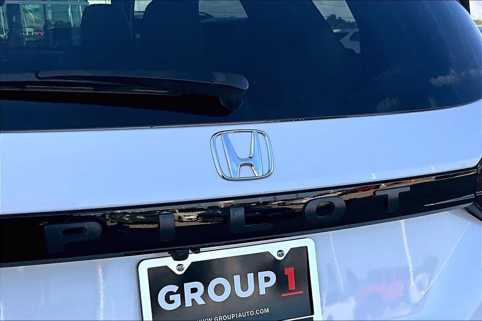 Used 2025 Honda Pilot Touring image 28