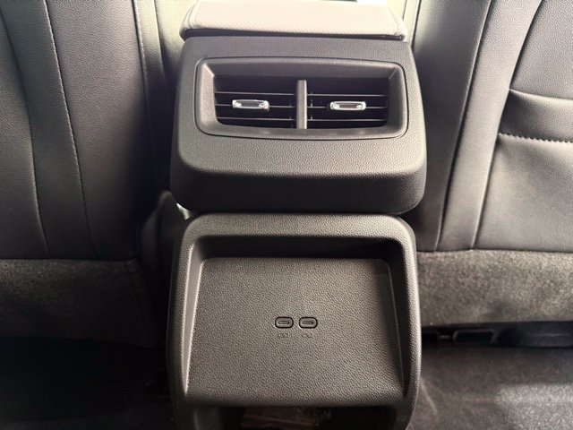 New 2026 Chevrolet Equinox EV LT AWD/4WD image 30