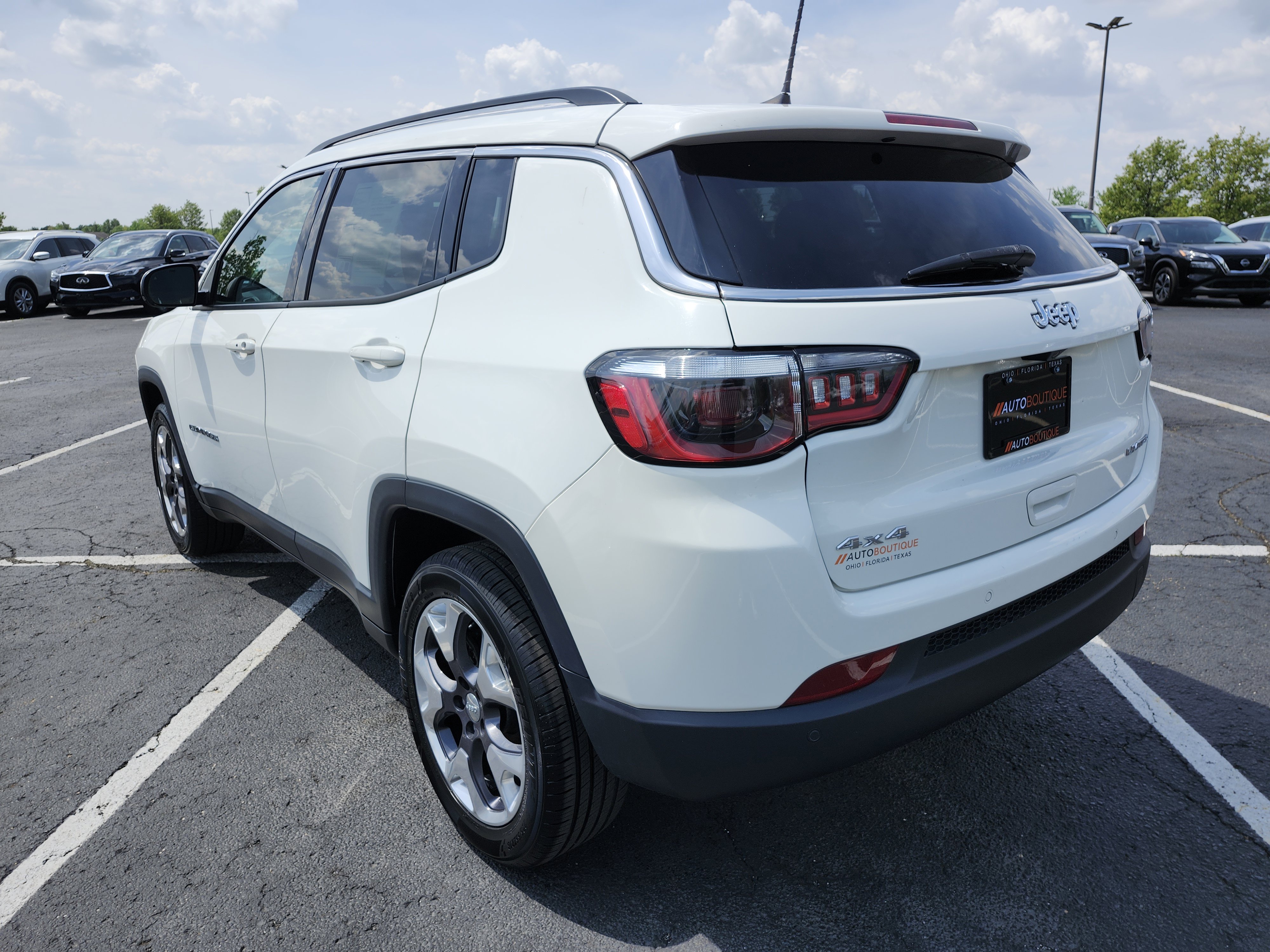 Used 2021 Jeep Compass Limited AWD/4WD image 15