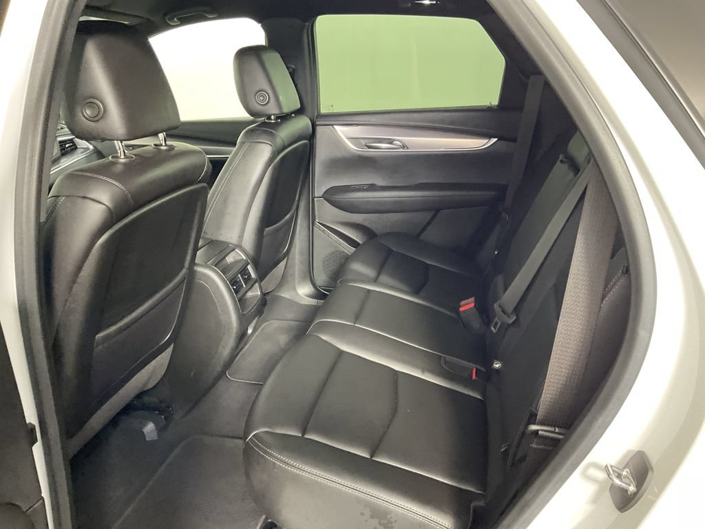 Used 2022 Cadillac XT5 Luxury AWD/4WD image 19