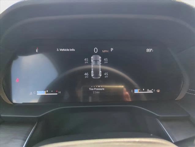 New 2025 Jeep Grand Cherokee Limited w/ Luxury Tech Group II RWD image 11