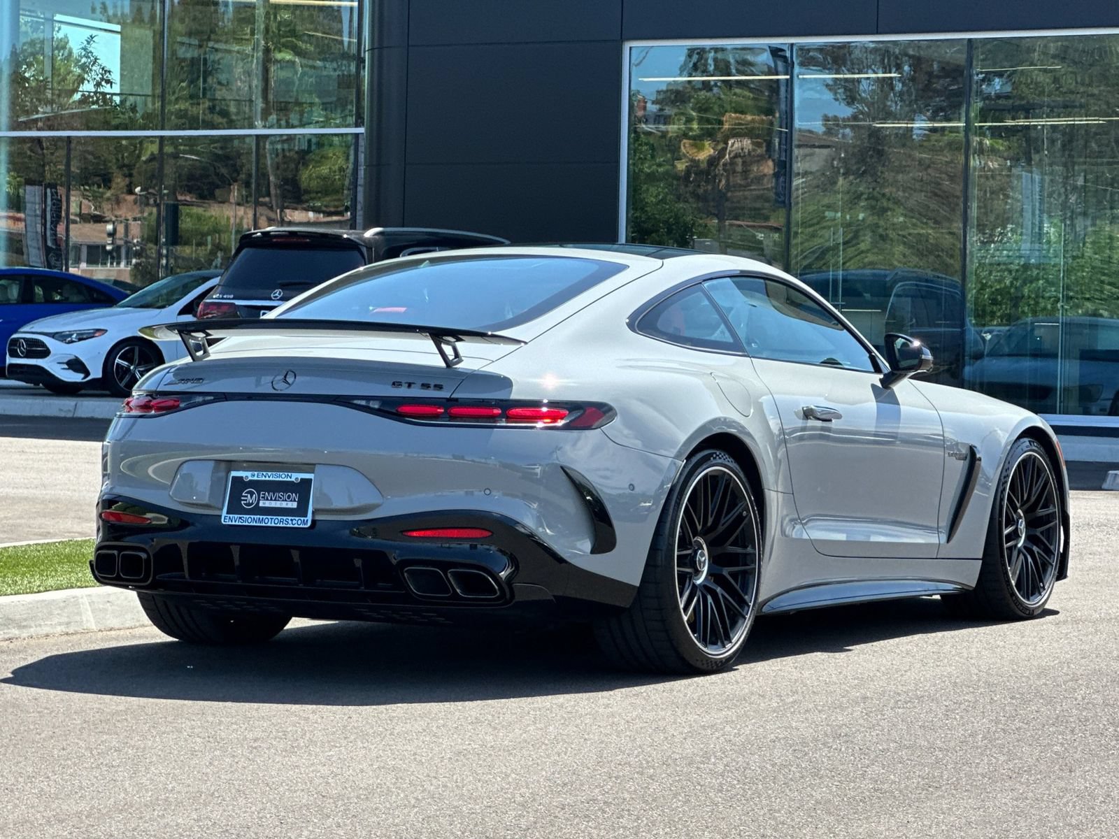 Used 2025 Mercedes-Benz AMG GT 55 image 3