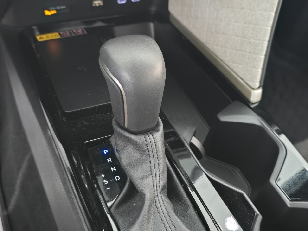Certified 2025 Toyota Camry XLE FWD image 28