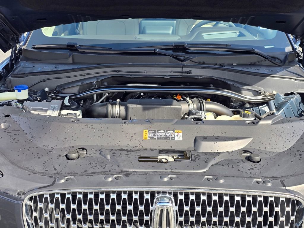 Used 2022 Lincoln Aviator Reserve w/ Equipment Group 201A image 27