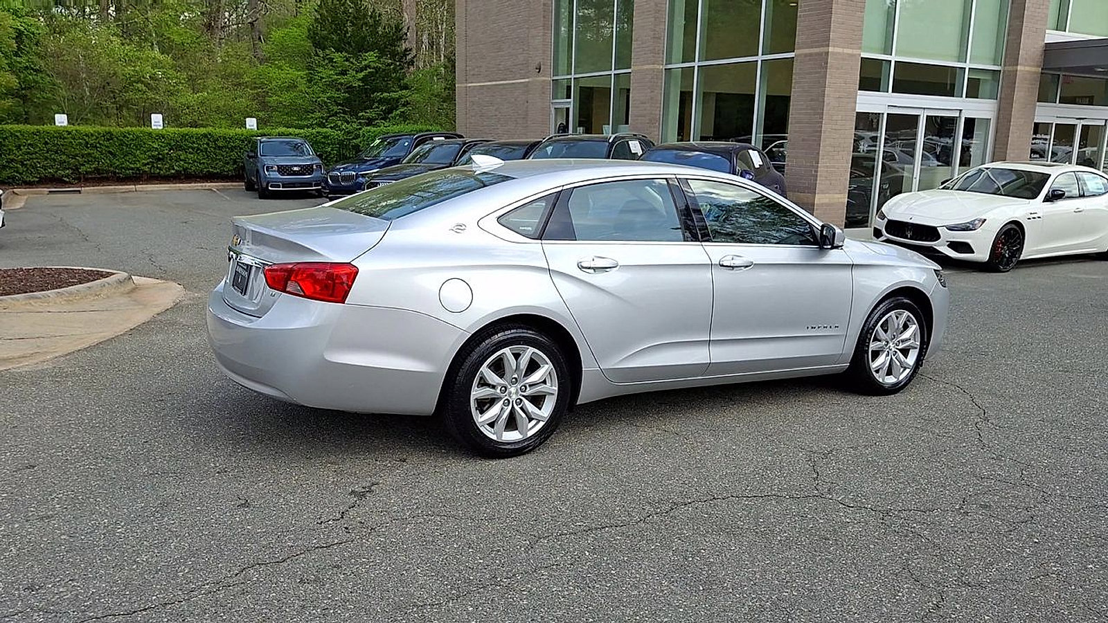 Used 2018 Chevrolet Impala LT image 8
