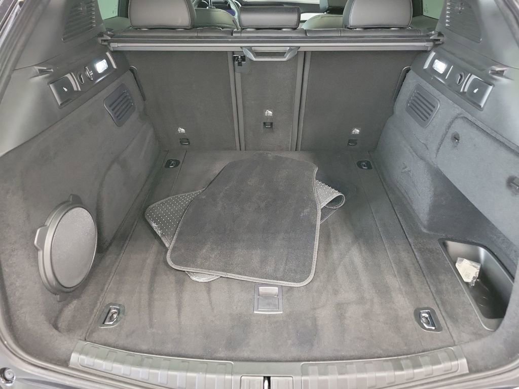 Used 2024 Alfa Romeo Stelvio Ti image 17