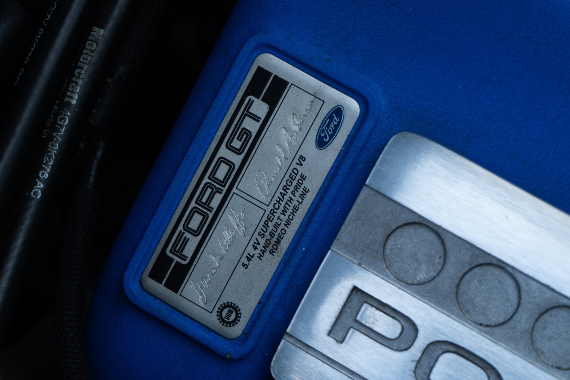 Used 2005 Ford GT RWD image 55