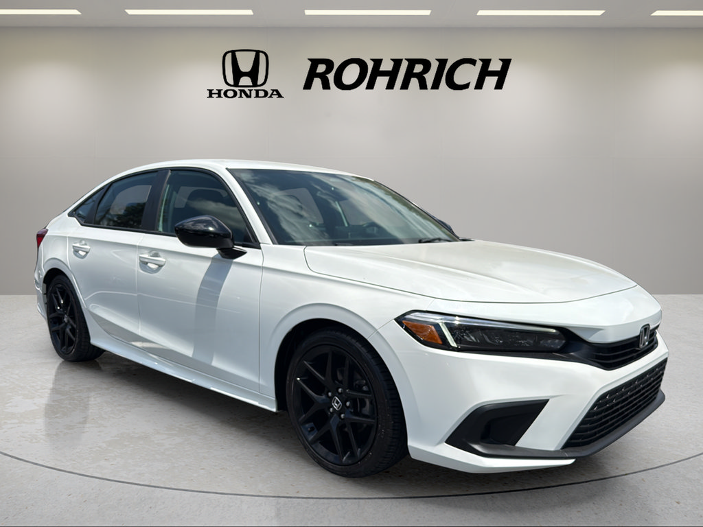 Used 2023 Honda Civic Sport image 4