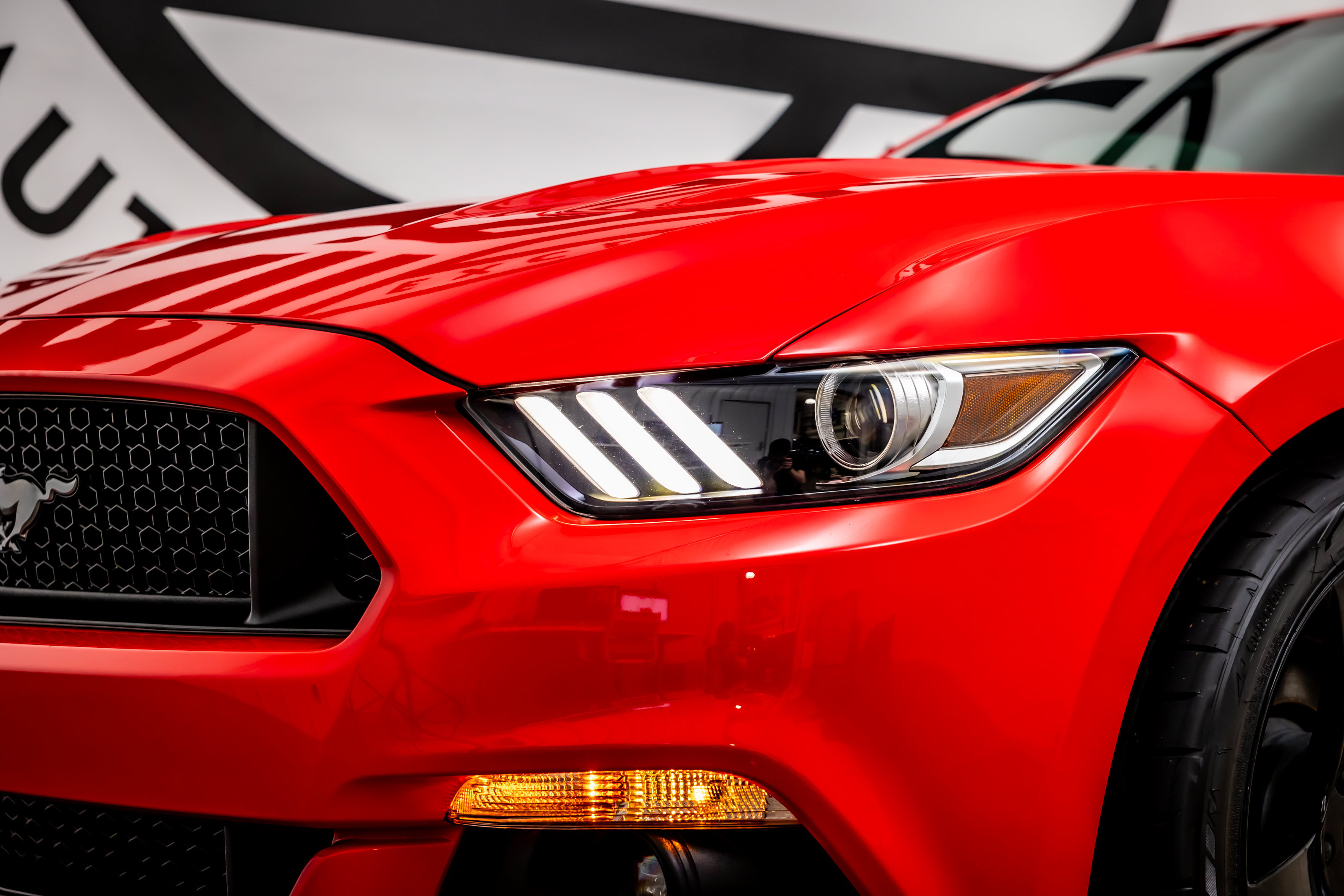 Used 2017 Ford Mustang GT Premium RWD image 17