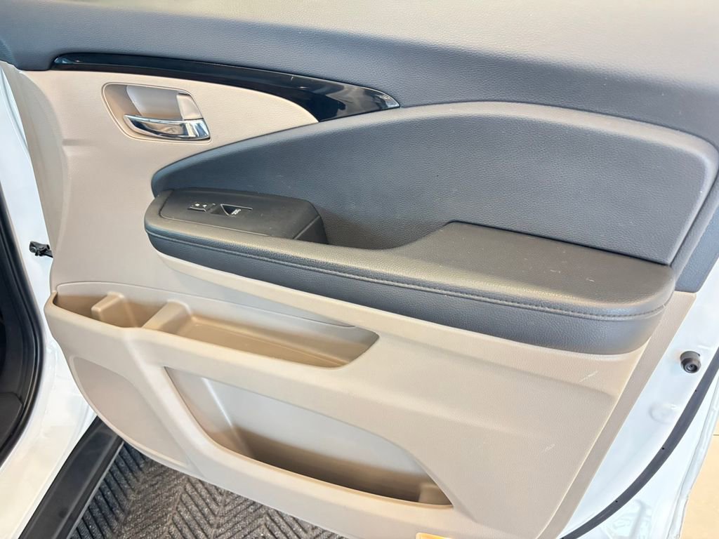 Used 2022 Honda Pilot Elite image 25