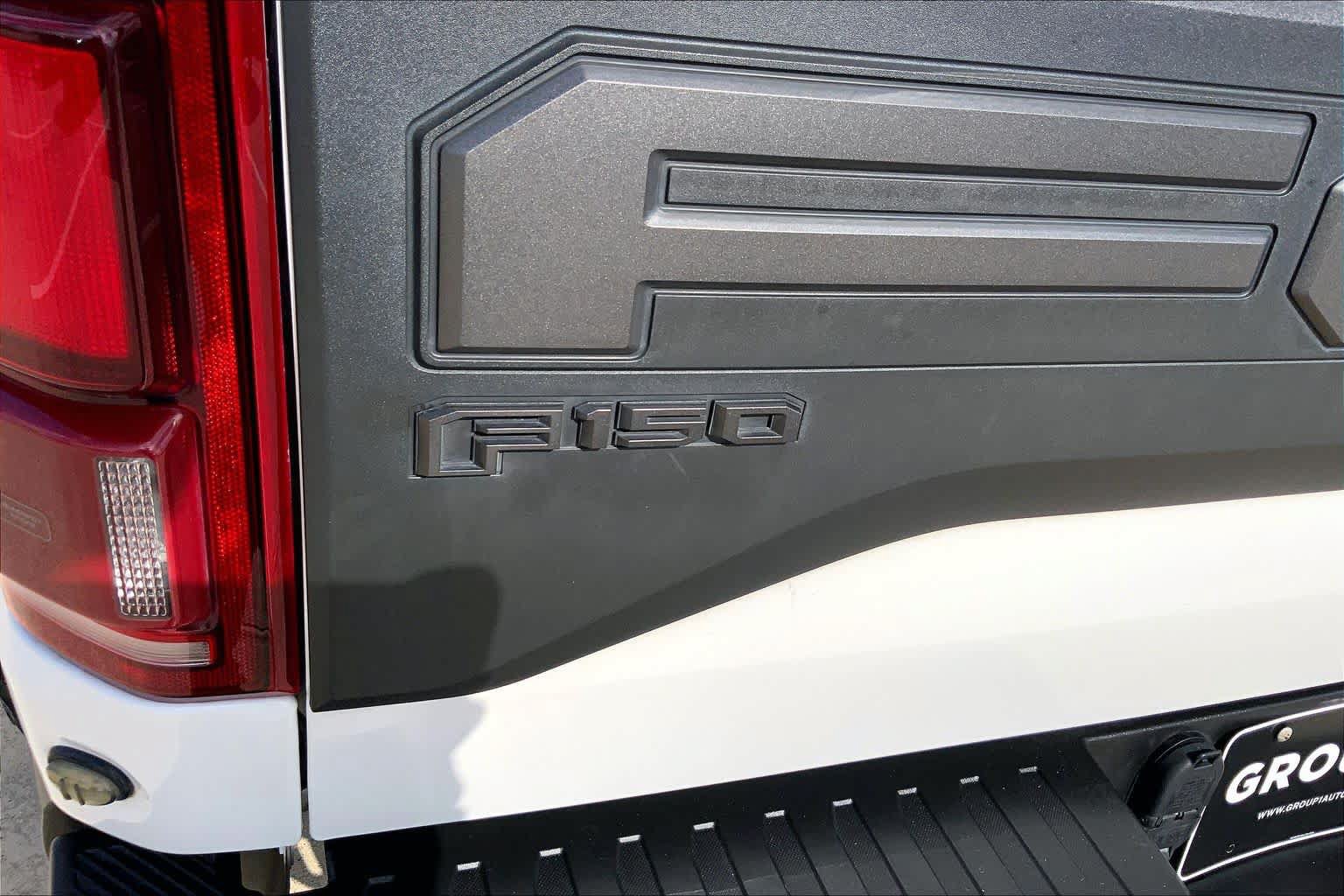 Used 2019 Ford F150 Raptor w/ Equipment Group 802A Luxury AWD/4WD image 31