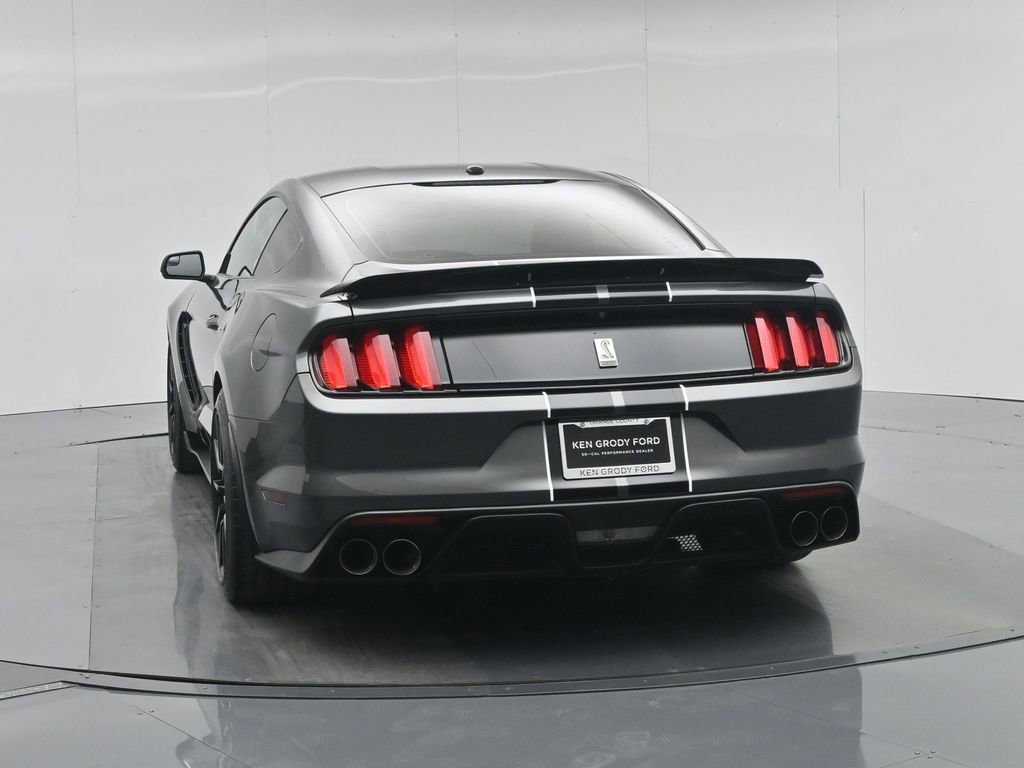 Used 2016 Ford Mustang Shelby GT350 w/ Technology Package image 27