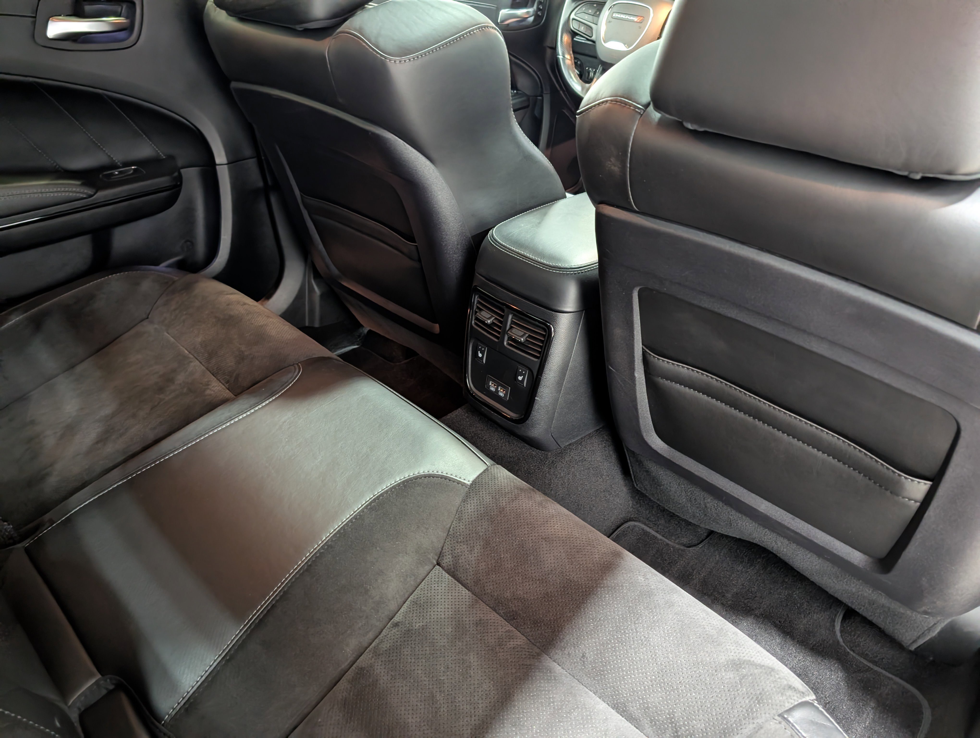 Used 2020 Dodge Charger R/T w/ Plus Group image 18