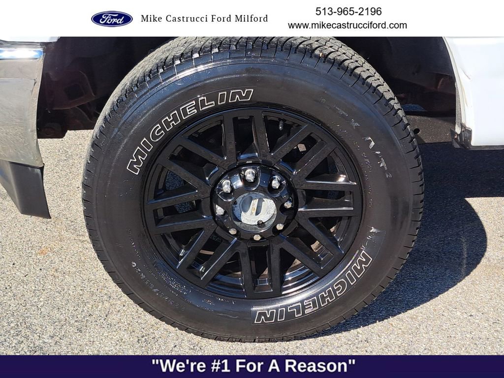 Used 2017 Ford F250 XL w/ Power Equipment Group image 9