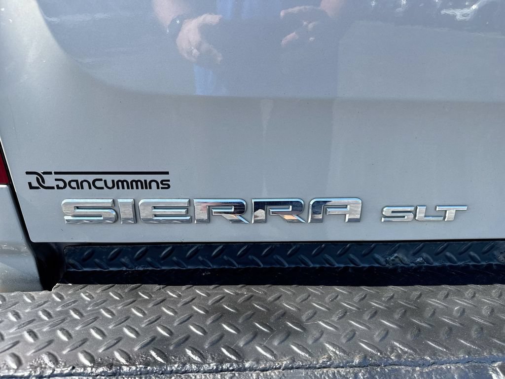 Used 2009 GMC Sierra 2500 SLT w/ SLT Convenience Package AWD/4WD image 24