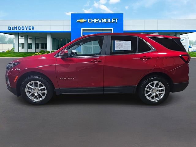 Used 2024 Chevrolet Equinox LT w/ LPO, Floor Liner Package image 11