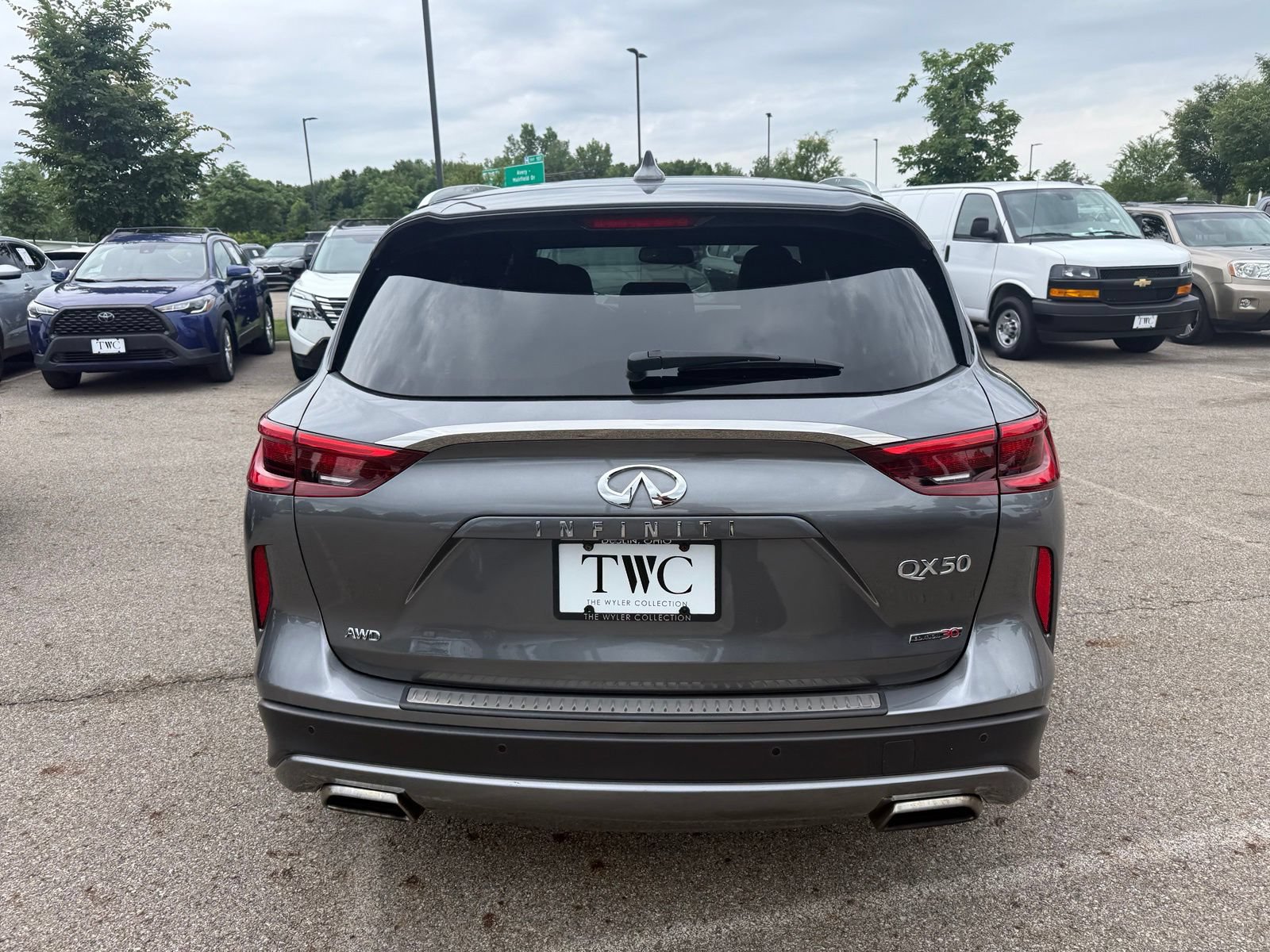 Used 2020 INFINITI QX50 Essential w/ Edition 30 Package AWD/4WD image 6