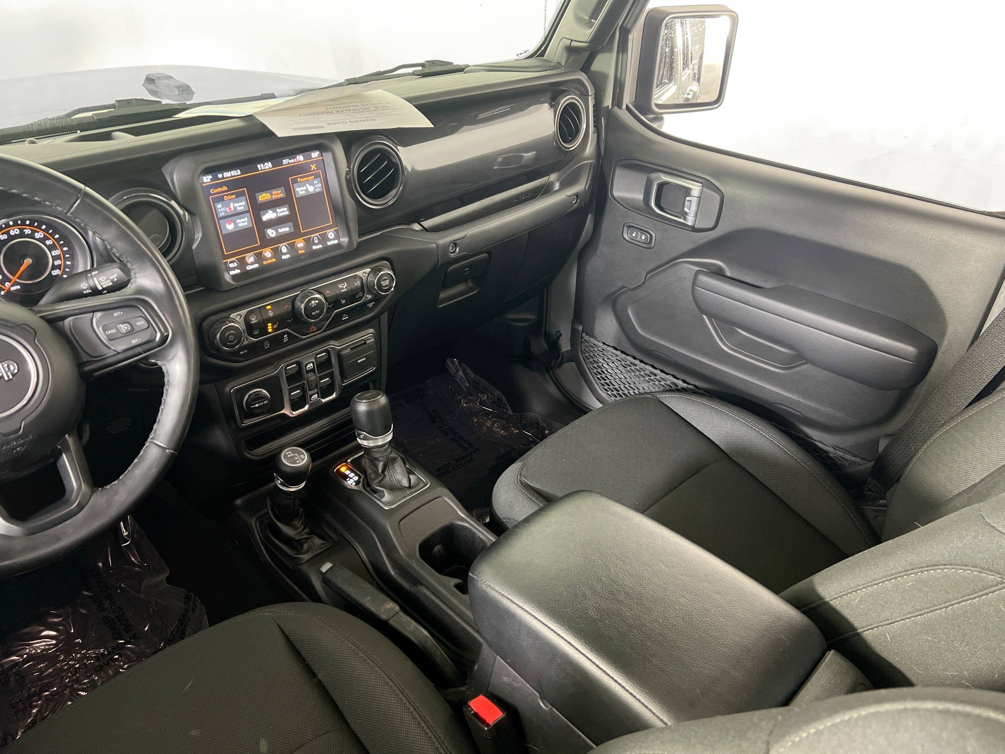 Used 2022 Jeep Gladiator Sport image 23