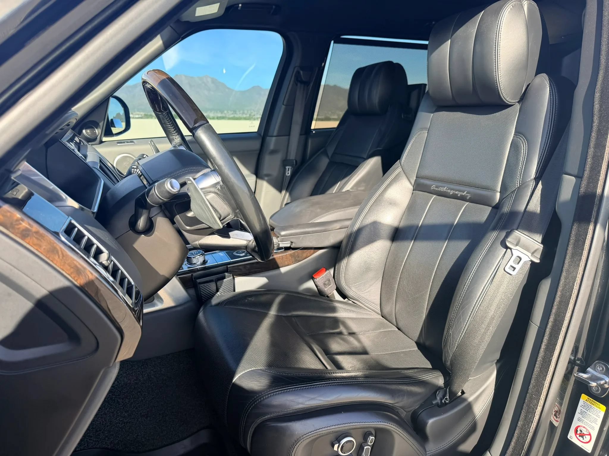 Used 2016 Land Rover Range Rover LWB SV Autobiography AWD/4WD image 11