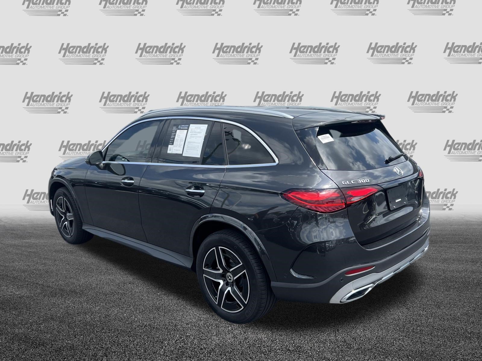 Certified 2025 Mercedes-Benz GLC 300 4MATIC image 9