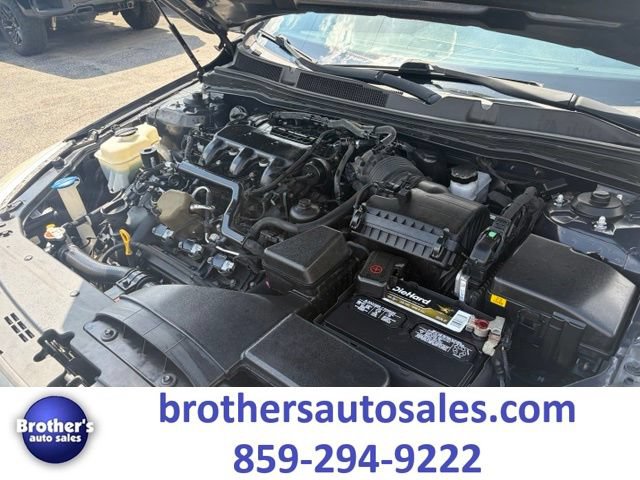 Used 2016 Kia Cadenza Premium FWD image 9