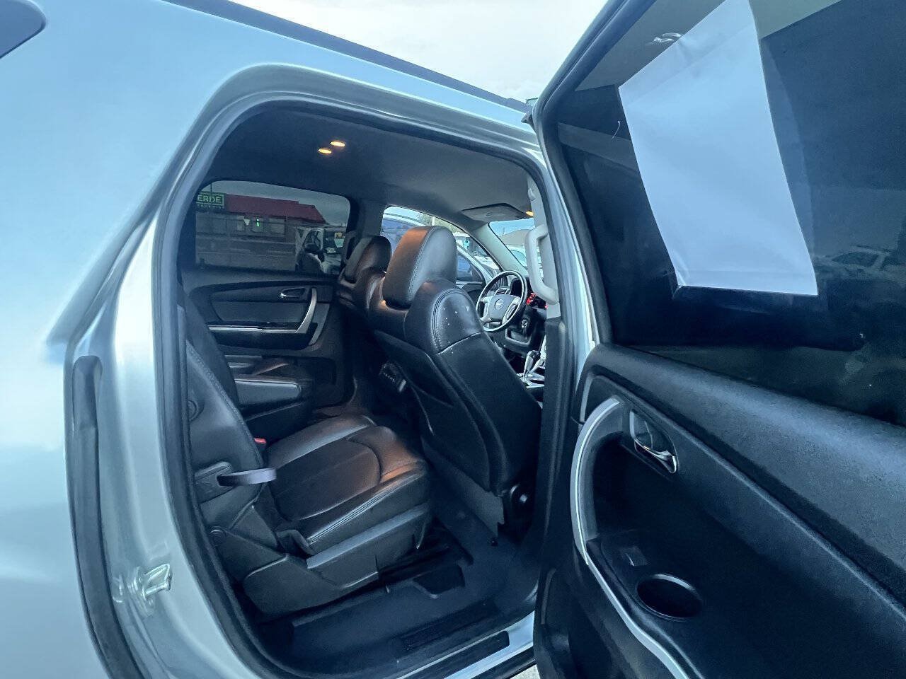 Used 2012 GMC Acadia SLT AWD/4WD image 10
