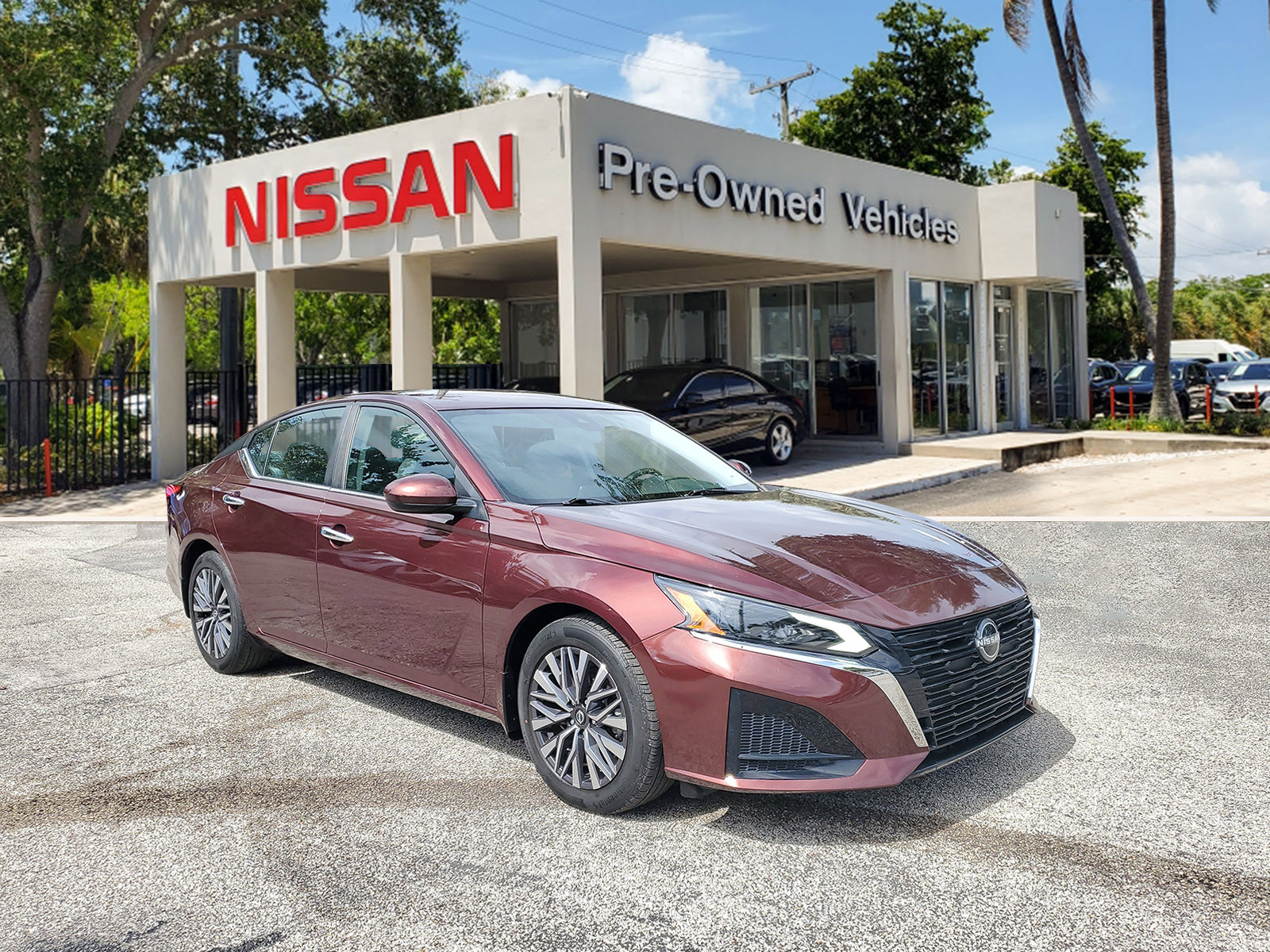 Certified 2023 Nissan Altima 2.5 SV image 3