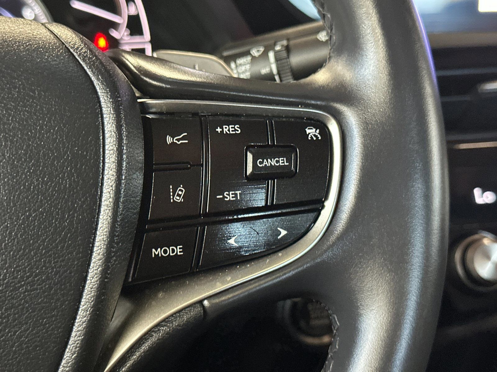 Used 2023 Lexus ES 350 w/ Accessory Package (Z2) image 28