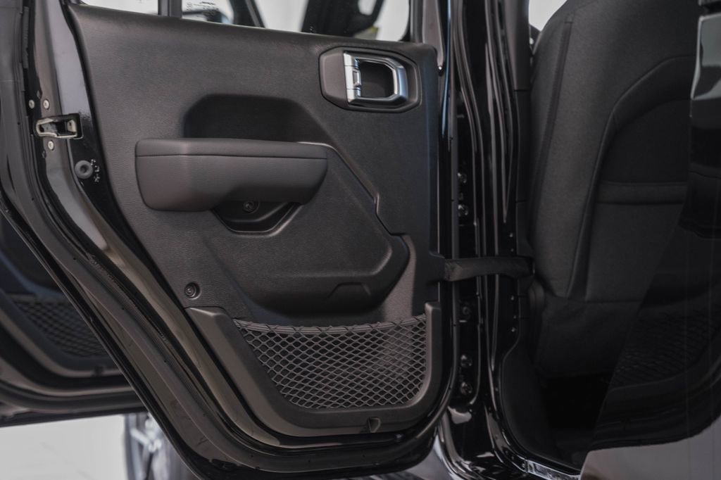 New 2026 Jeep Gladiator Sport image 35