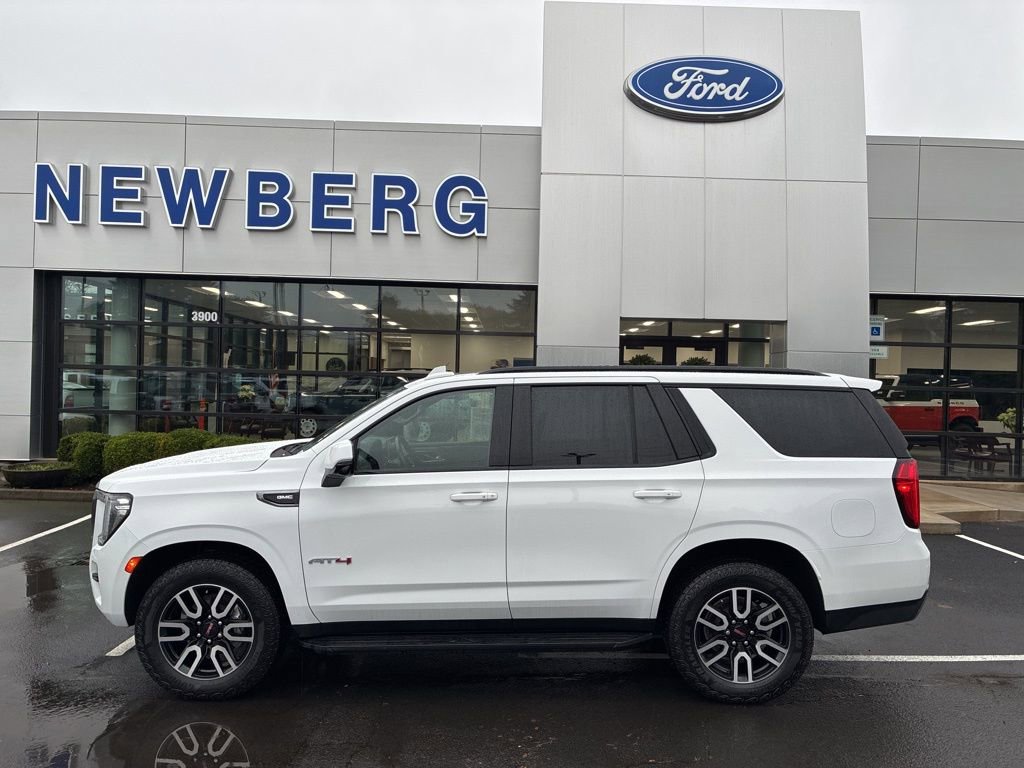 Used 2021 GMC Yukon AT4 w/ Rear Media and Nav Package image 3