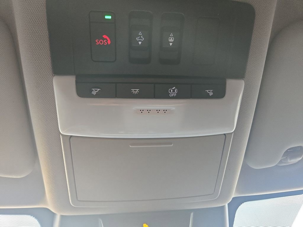 Used 2023 Nissan Rogue SL w/ SL Premium Package image 23