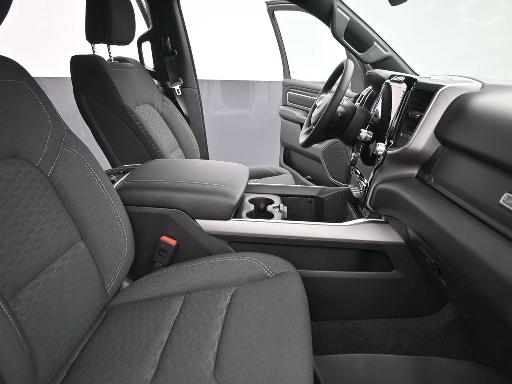 New 2026 RAM 1500 2WD Crew Cab image 25
